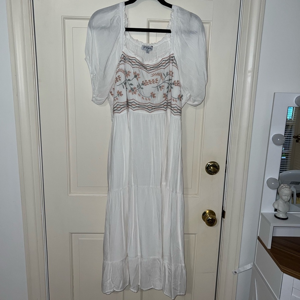 Polagram White Midi Dress with Embroidery